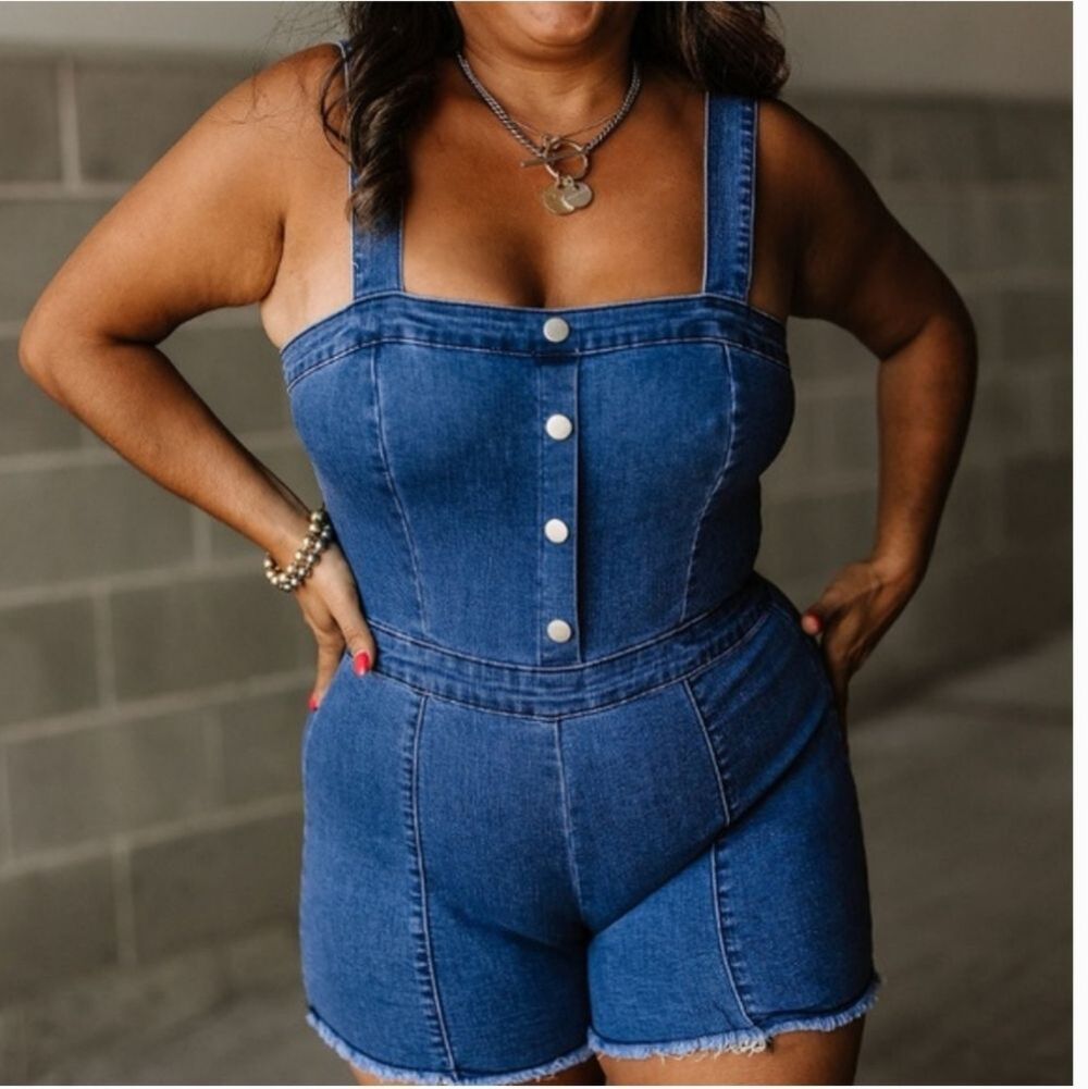 Wisteria Lane 1X Becky Denim Romper Stretch Sexy Fun Cute Jean AM-2939